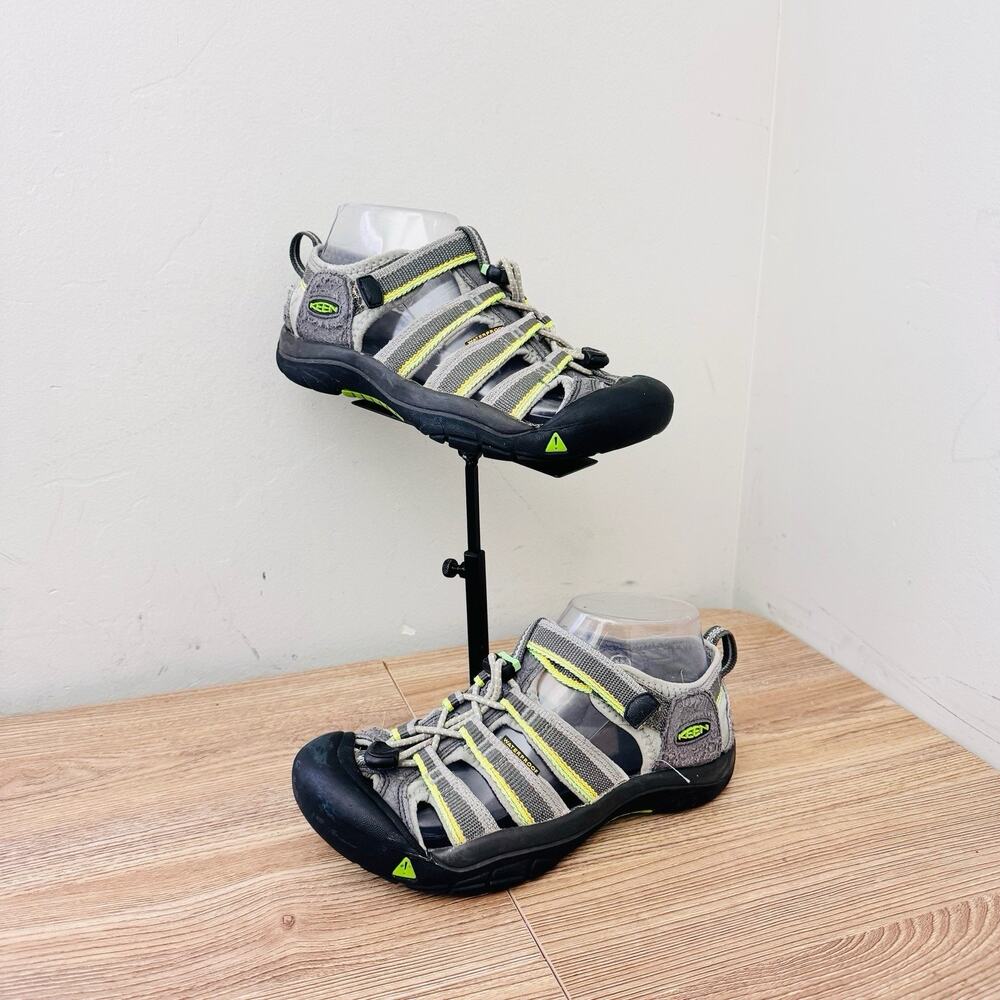 Keen Newport H2 sandals Gray And Green Boys Size 4